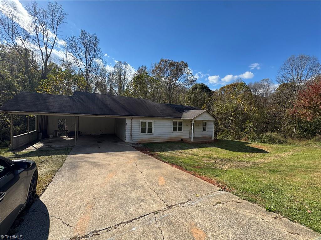 1076 Clingman Road Ronda, NC 28670 - Photo 1 of 15 Gallery Image 1