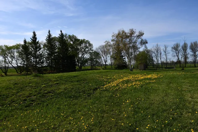 $208,900 | 17976 120th Avenue Northeast, Thief River Falls, MN 56701