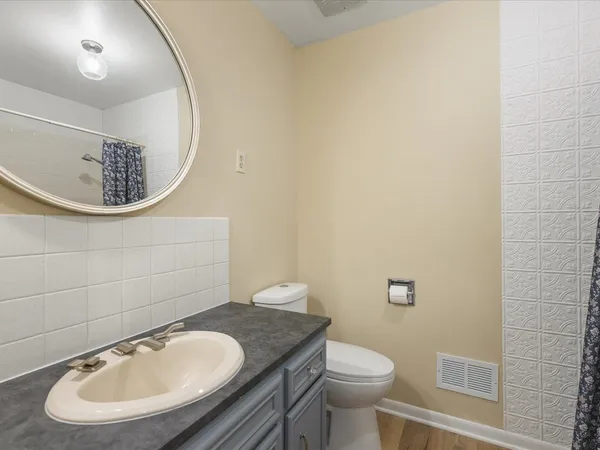 $230,000 | 8420 Bobolink Drive, Machesney Park, IL 61115