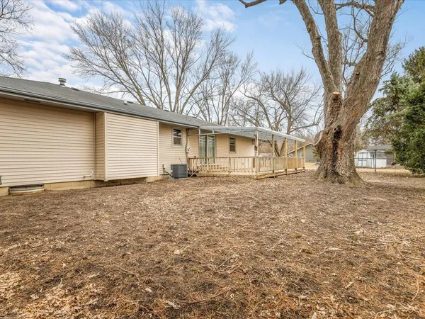 $230,000 | 8420 Bobolink Drive, Machesney Park, IL 61115