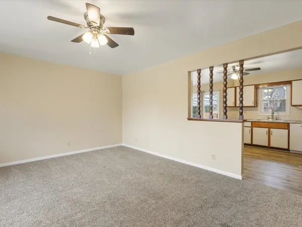 $230,000 | 8420 Bobolink Drive, Machesney Park, IL 61115