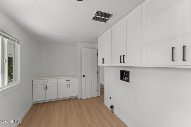 $299,000 | 23865 Coleman Drive, Congress, AZ 85332