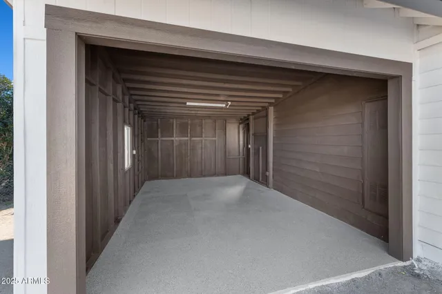 $299,000 | 23865 Coleman Drive, Congress, AZ 85332