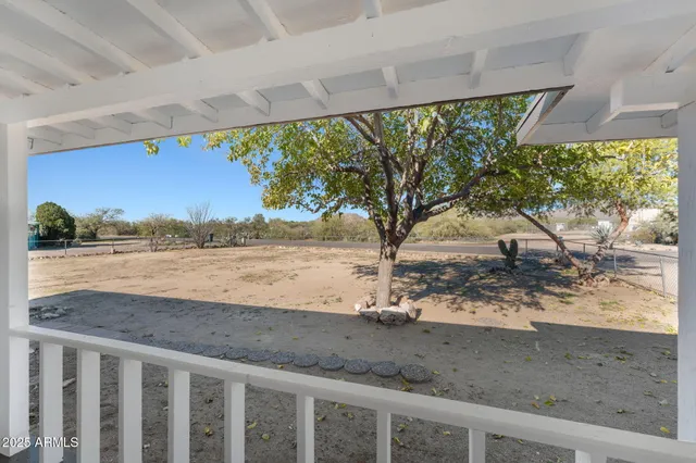 $299,000 | 23865 Coleman Drive, Congress, AZ 85332