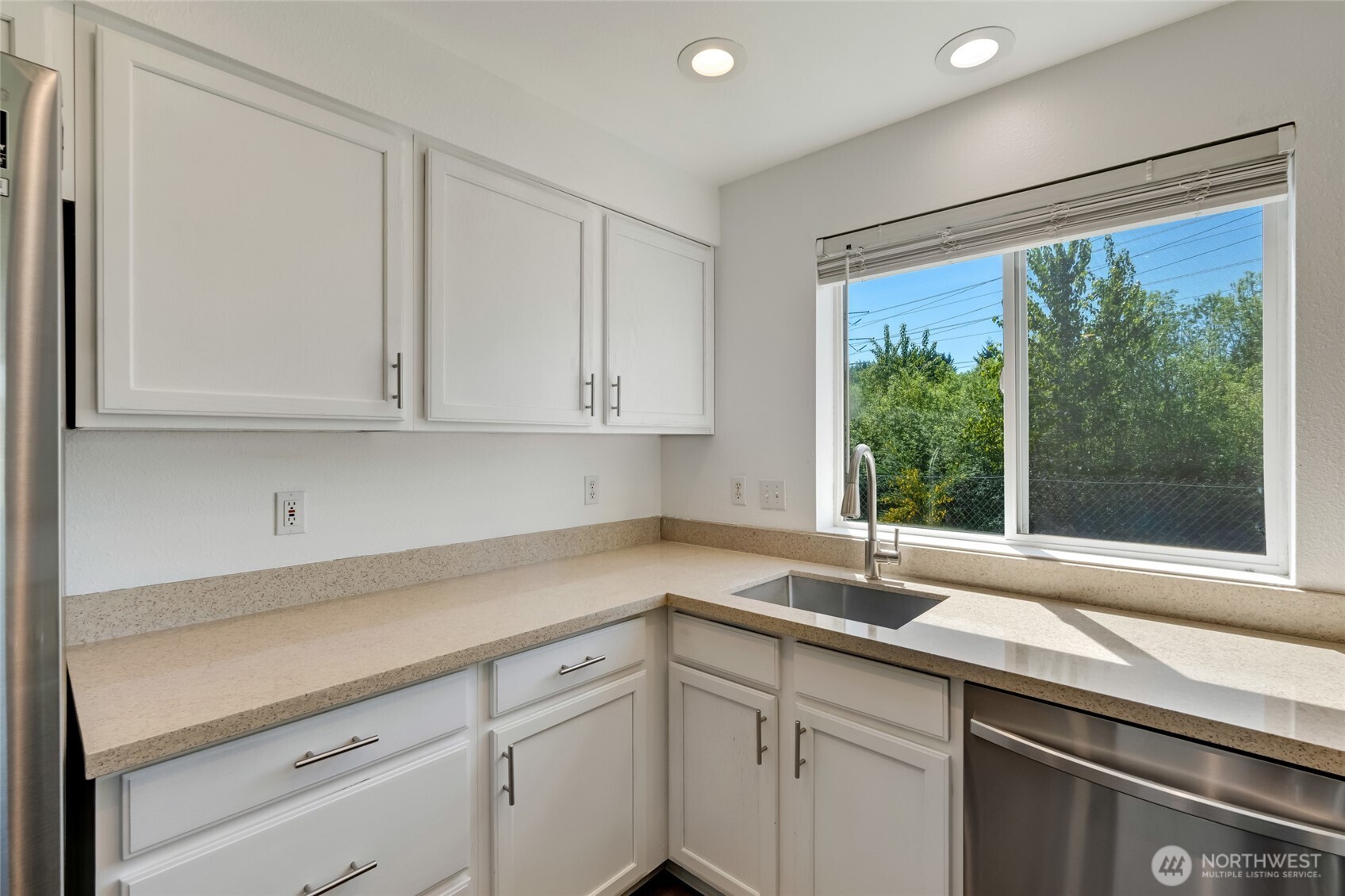 701 Rachael Place Kent, WA 98032 - Photo 11 of 35 Gallery Image 11