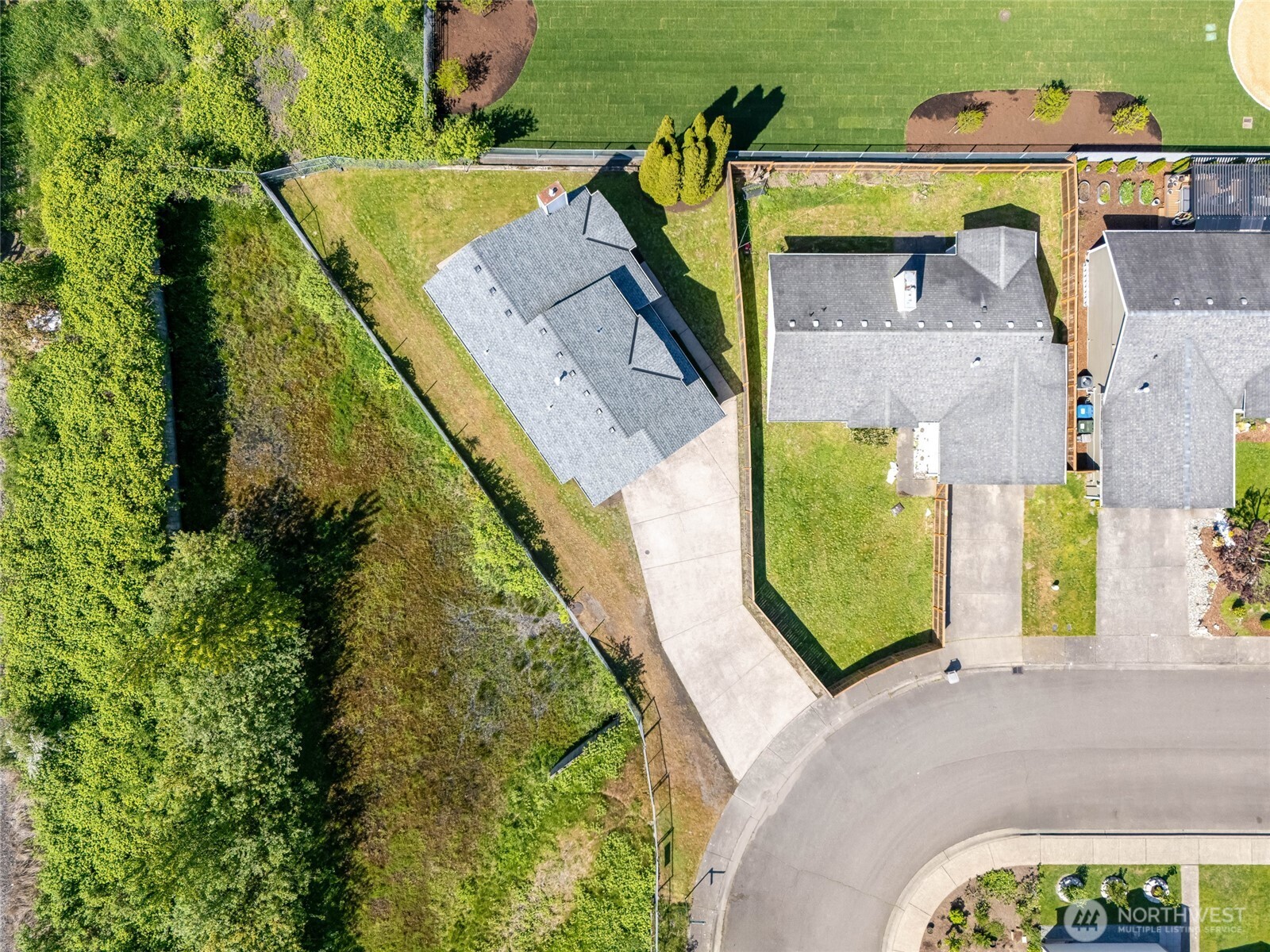 701 Rachael Place Kent, WA 98032 - Photo 29 of 35 Gallery Image 29
