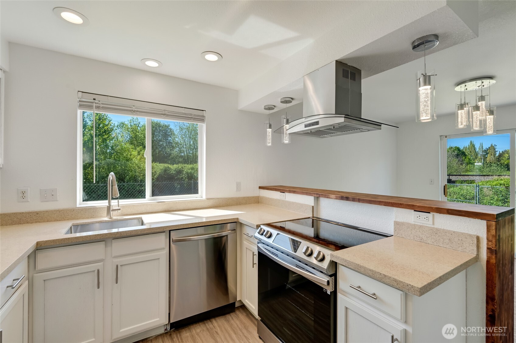 701 Rachael Place Kent, WA 98032 - Photo 9 of 35 Gallery Image 9