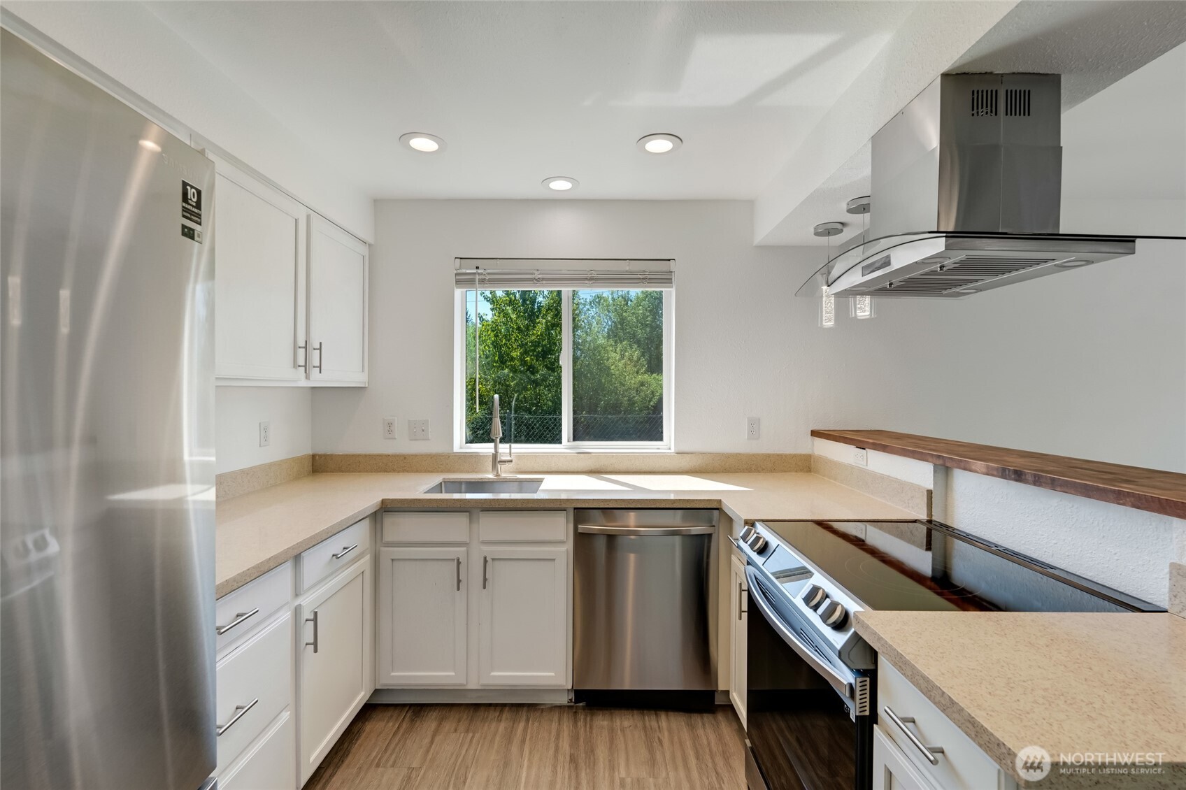 701 Rachael Place Kent, WA 98032 - Photo 10 of 35 Gallery Image 10