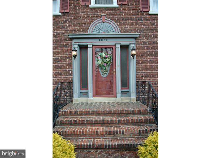 1015 Rhawn Street Philadelphia, PA 19111 - Photo 3 of 25 Exterior Front