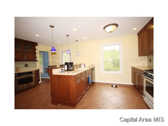 18 Partridge Road Springfield, IL 62711 - Photo 5 of 20