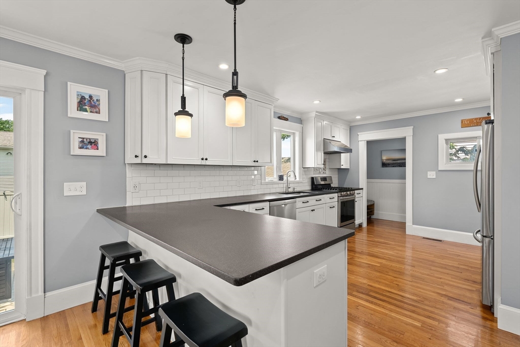 20 Carle Road Quincy, MA 02170 - Photo 11 of 42 Gallery Image 11