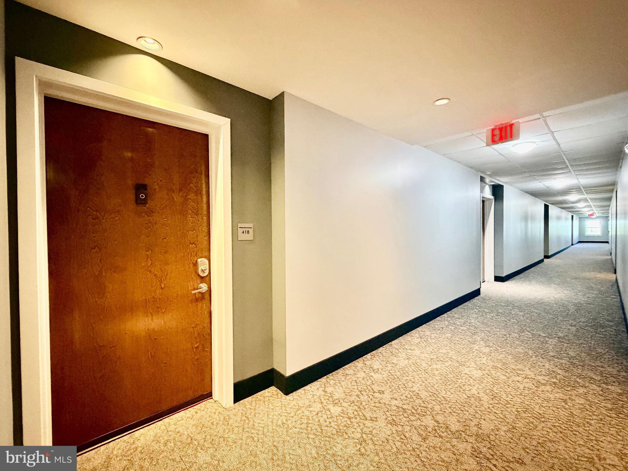 6301 Edsall Road, Unit 418 Alexandria, VA 22312 - Photo 10 of 22 Entrance unit