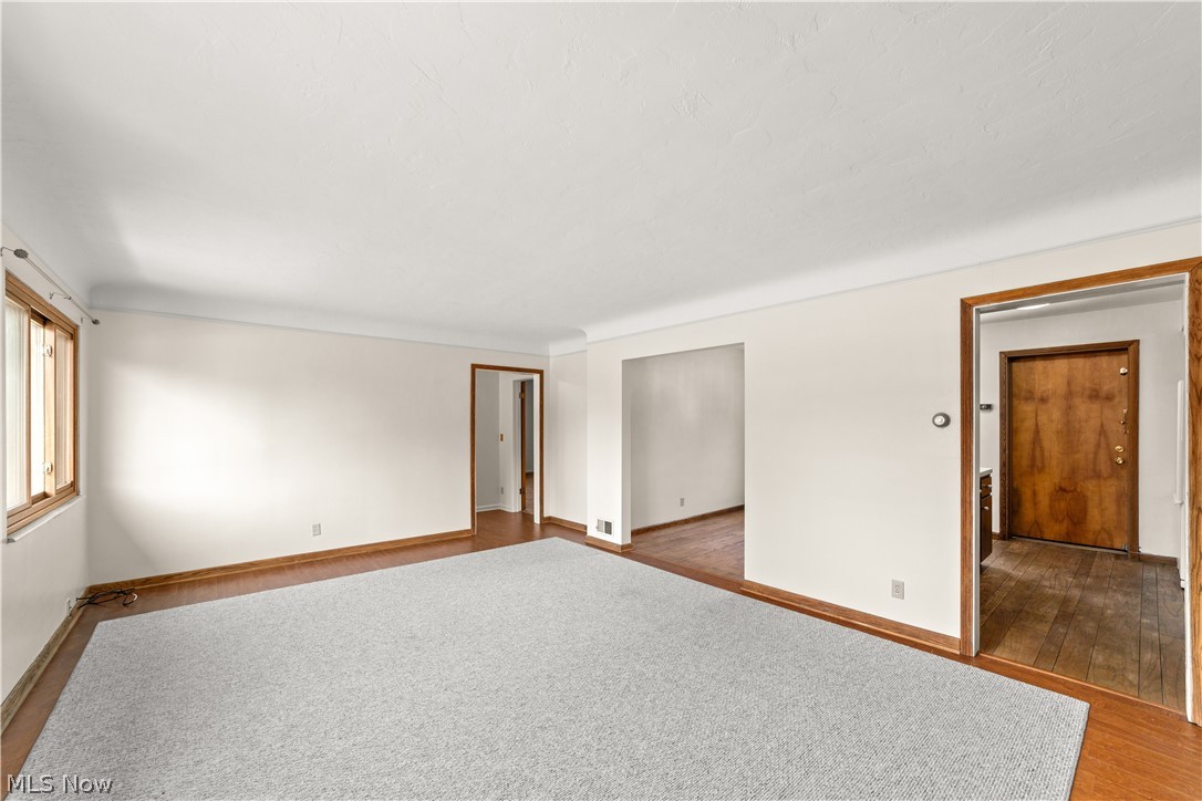 29299 Detroit Road, Unit 3 Westlake, OH 44145 - Photo 3 of 24