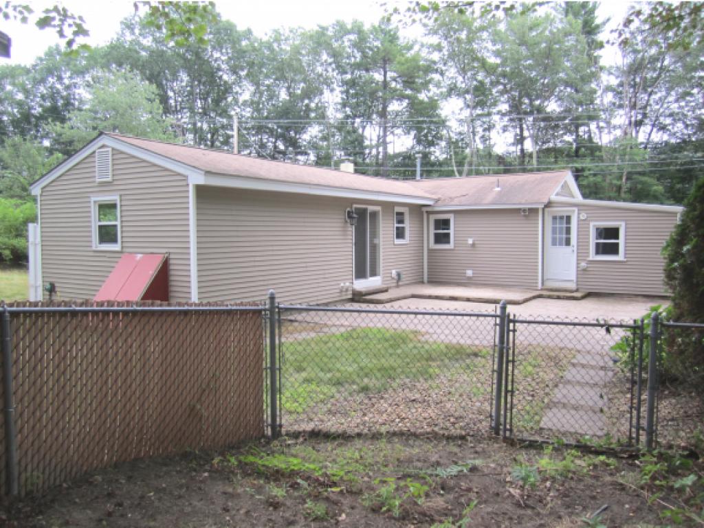 36 English Range Road Derry, NH 03038 - Photo 15 of 17