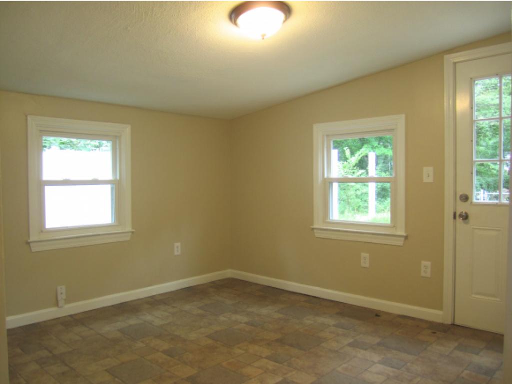 36 English Range Road Derry, NH 03038 - Photo 10 of 17