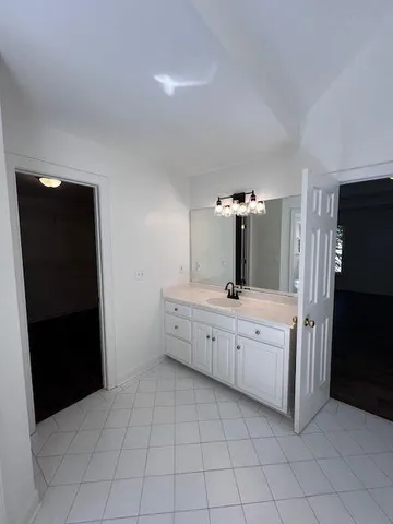 $500,000 | 3175 Golfe Links Drive, Snellville, GA 30039