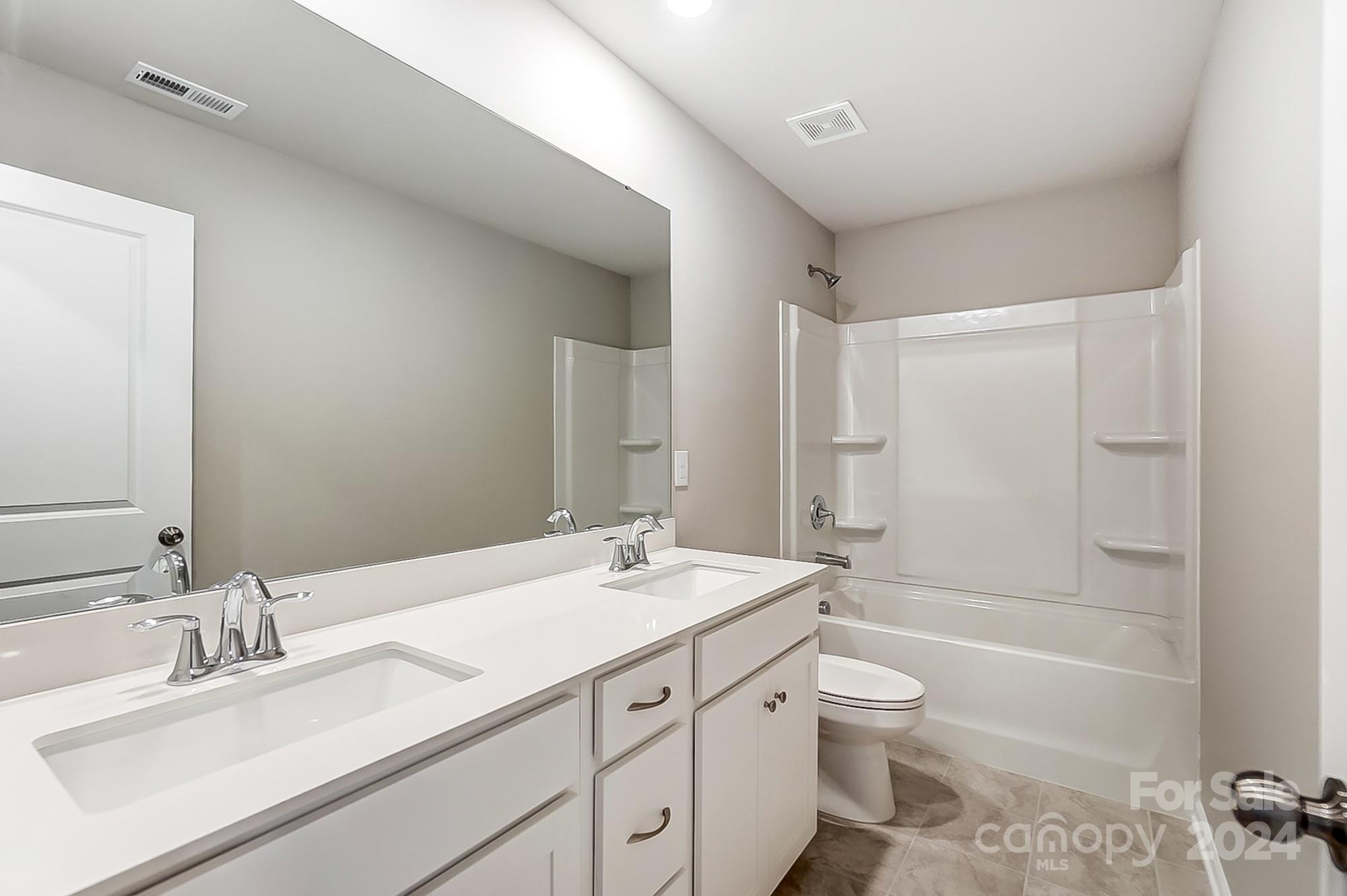 183 Hamptons Cove Road Troutman, NC 28166 - Photo 28 of 42 Gallery Image 28
