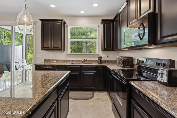 $295,000 | 381 Richmond Drive, St. Johns, FL 32259