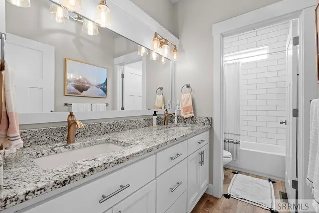 $799,000 | 4135 Hazelwood Way, Ammon, ID 83406