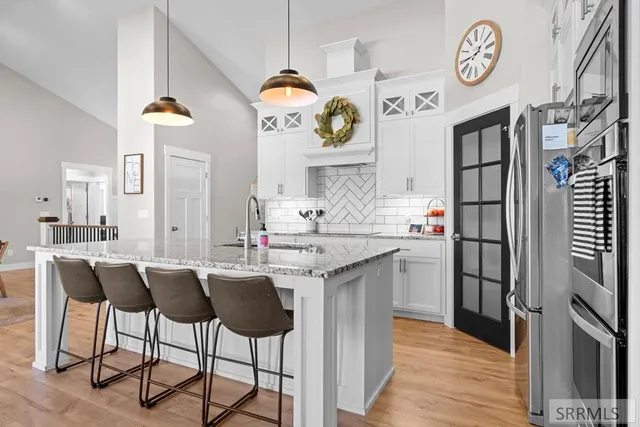 $799,000 | 4135 Hazelwood Way, Ammon, ID 83406