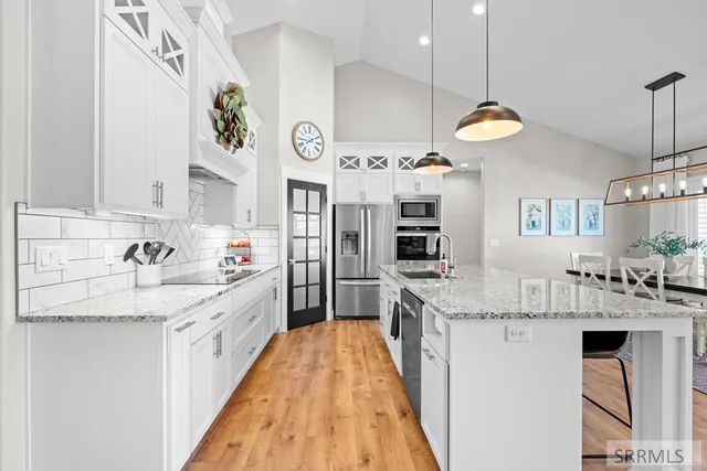 $799,000 | 4135 Hazelwood Way, Ammon, ID 83406