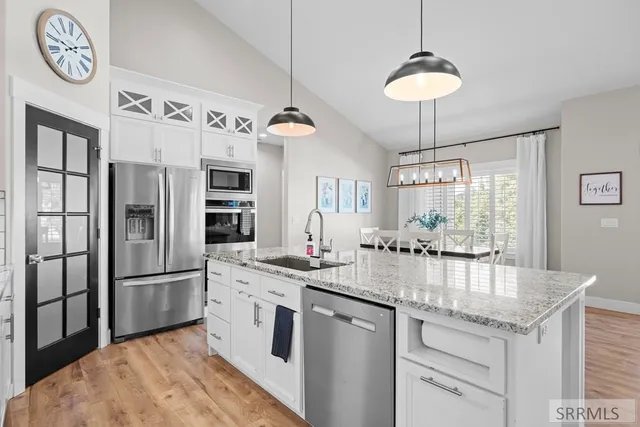 $799,000 | 4135 Hazelwood Way, Ammon, ID 83406