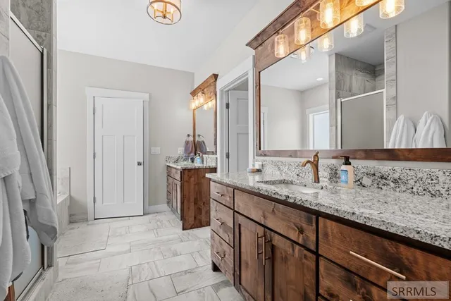 $799,000 | 4135 Hazelwood Way, Ammon, ID 83406