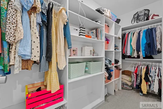 $799,000 | 4135 Hazelwood Way, Ammon, ID 83406