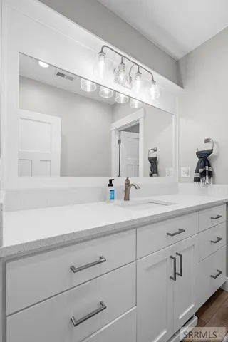 $799,000 | 4135 Hazelwood Way, Ammon, ID 83406