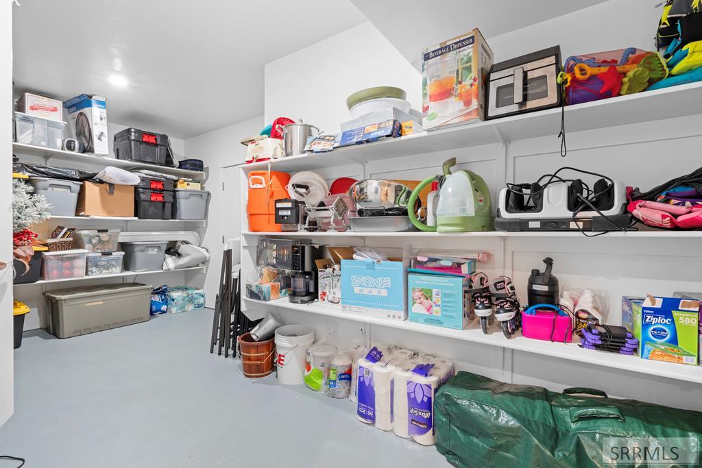 4135 Hazelwood Way Ammon, ID 83406 - Photo 77 of 92