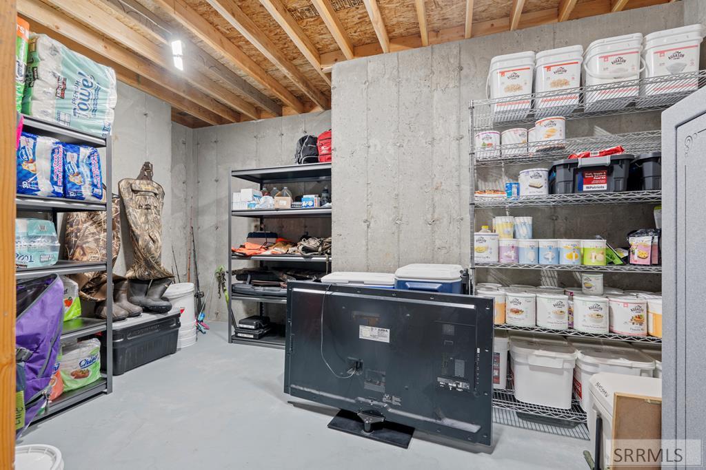 4135 Hazelwood Way Ammon, ID 83406 - Photo 78 of 92