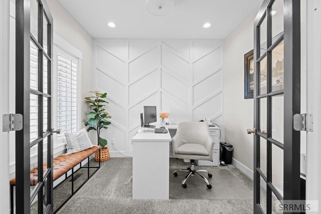 4135 Hazelwood Way Ammon, ID 83406 - Photo 8 of 92