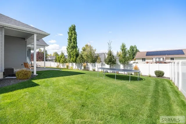 $799,000 | 4135 Hazelwood Way, Ammon, ID 83406