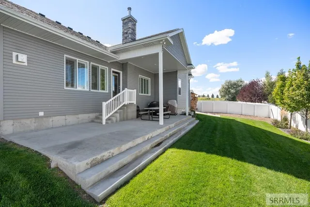 $799,000 | 4135 Hazelwood Way, Ammon, ID 83406