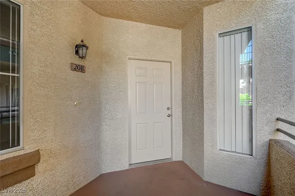 $250,000 | 7189 South Durango Drive, Unit 208, Las Vegas, NV 89113