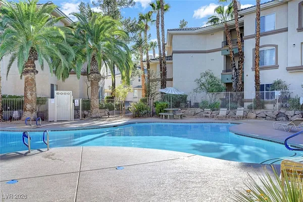 $250,000 | 7189 South Durango Drive, Unit 208, Las Vegas, NV 89113
