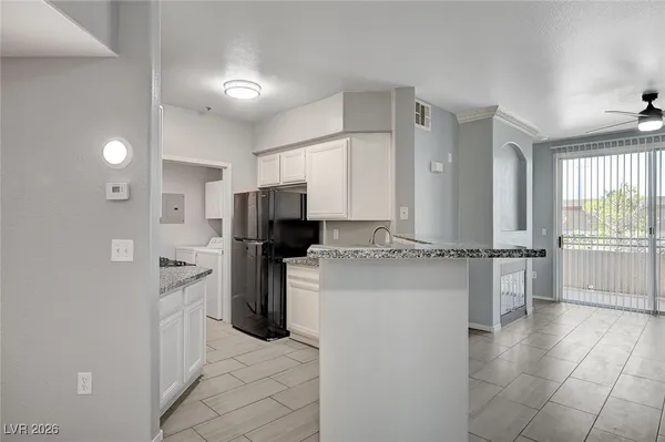 $250,000 | 7189 South Durango Drive, Unit 208, Las Vegas, NV 89113