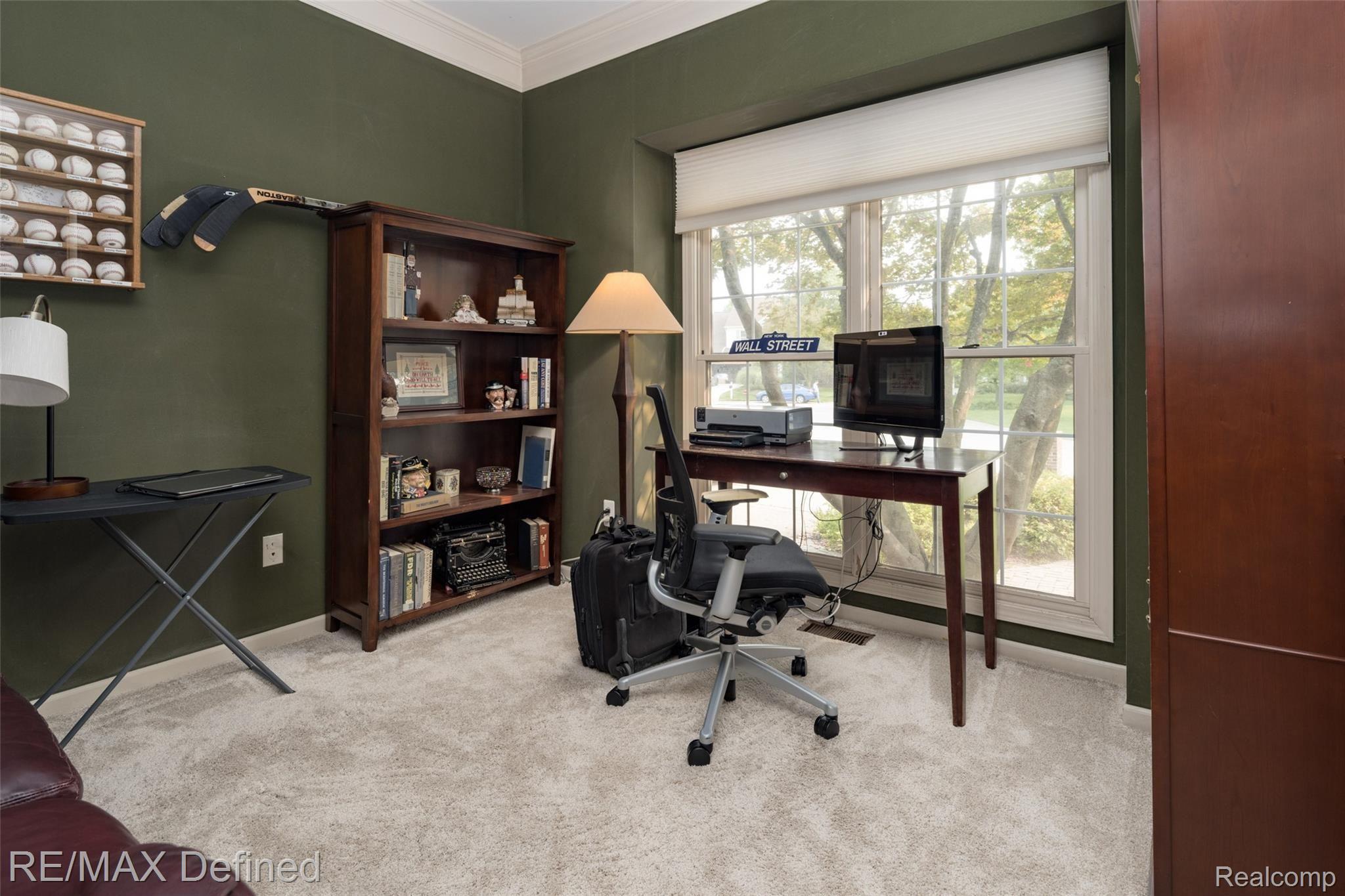 1703 Devonwood Drive Rochester, MI 48306 - Photo 22 of 43 1703-Devonwood-Dr-23.jpg