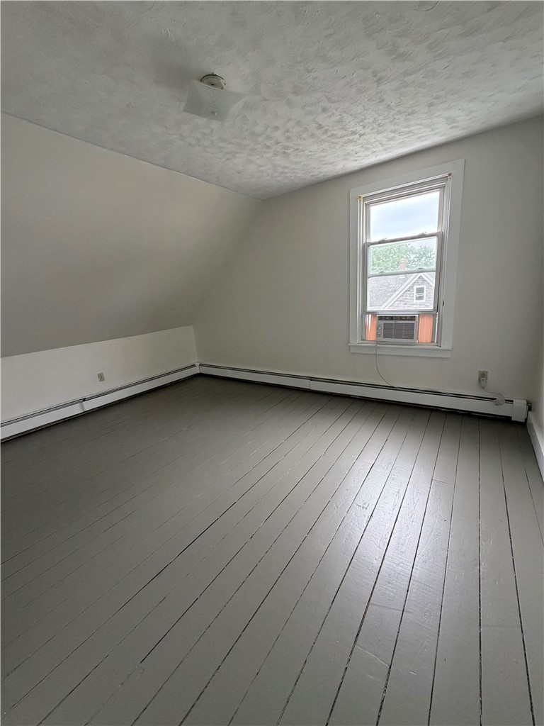 94 Warner Street, Unit B Newport, RI 02840 - Photo 9 of 12