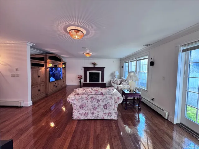 $1,780,000 | 35 Moss Lane, Jericho, NY 11753