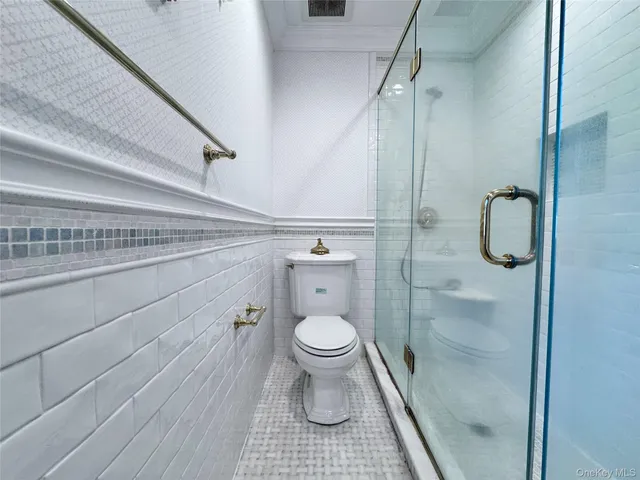 $1,780,000 | 35 Moss Lane, Jericho, NY 11753