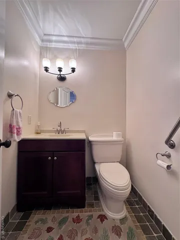 $1,780,000 | 35 Moss Lane, Jericho, NY 11753