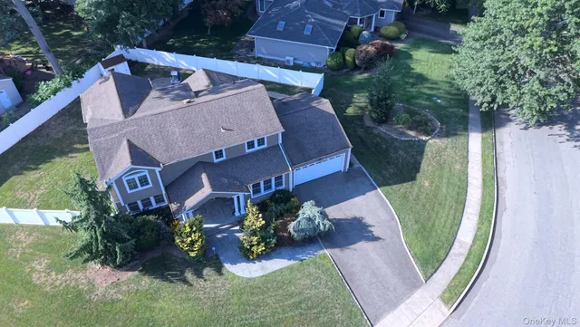 $1,780,000 | 35 Moss Lane, Jericho, NY 11753