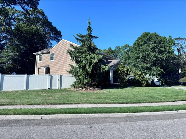 $1,780,000 | 35 Moss Lane, Jericho, NY 11753