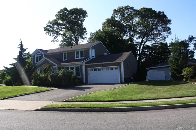 $1,780,000 | 35 Moss Lane, Jericho, NY 11753