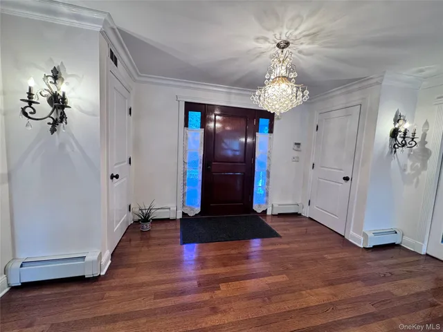 $1,780,000 | 35 Moss Lane, Jericho, NY 11753