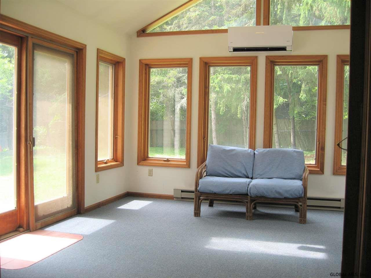 1265 Hempstead Road Niskayuna, NY 12309 - Photo 20 of 36 Photo 20