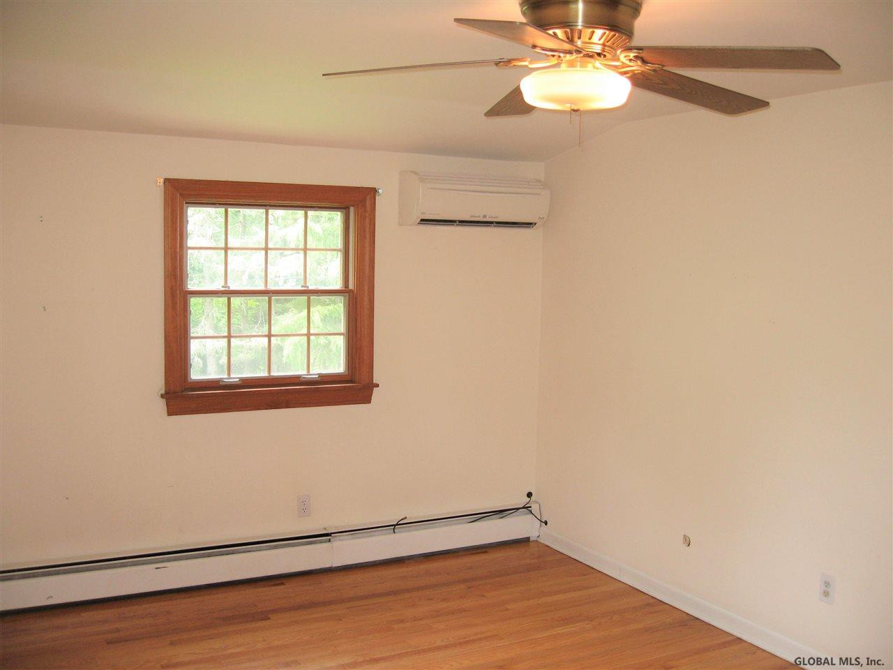 1265 Hempstead Road Niskayuna, NY 12309 - Photo 32 of 36 Photo 32