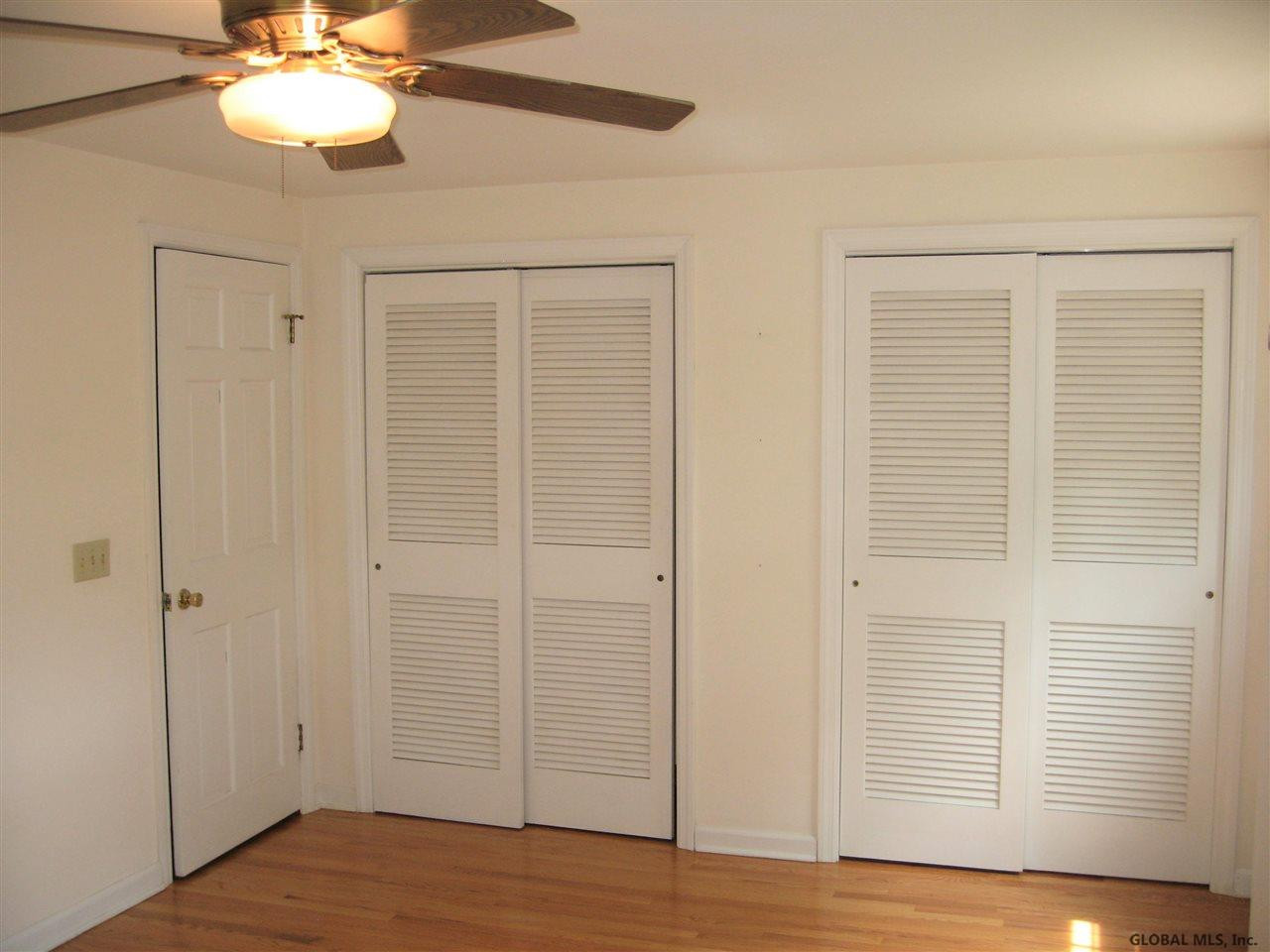1265 Hempstead Road Niskayuna, NY 12309 - Photo 33 of 36 Photo 33