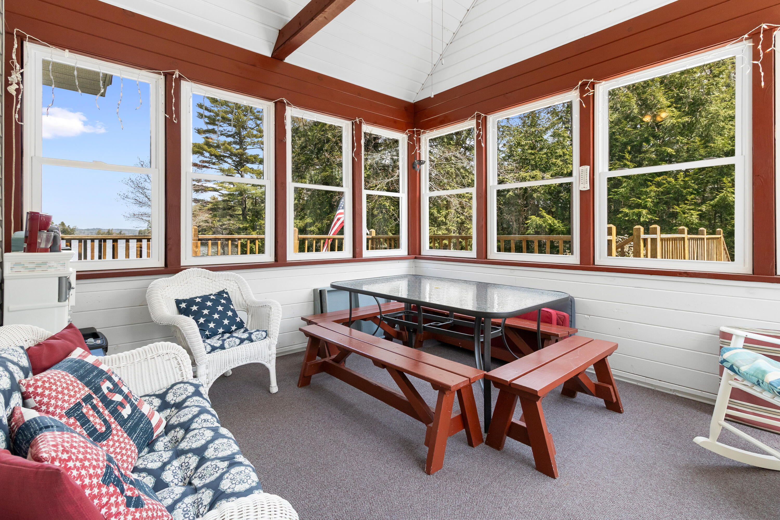 127 Moody's Island Road Nobleboro, ME 04555 - Photo 16 of 27 Sun porch
